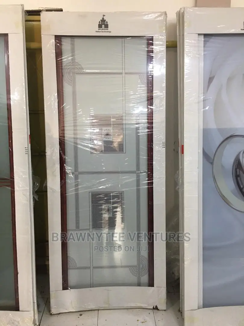 Splendor Bathroom Glass Doors