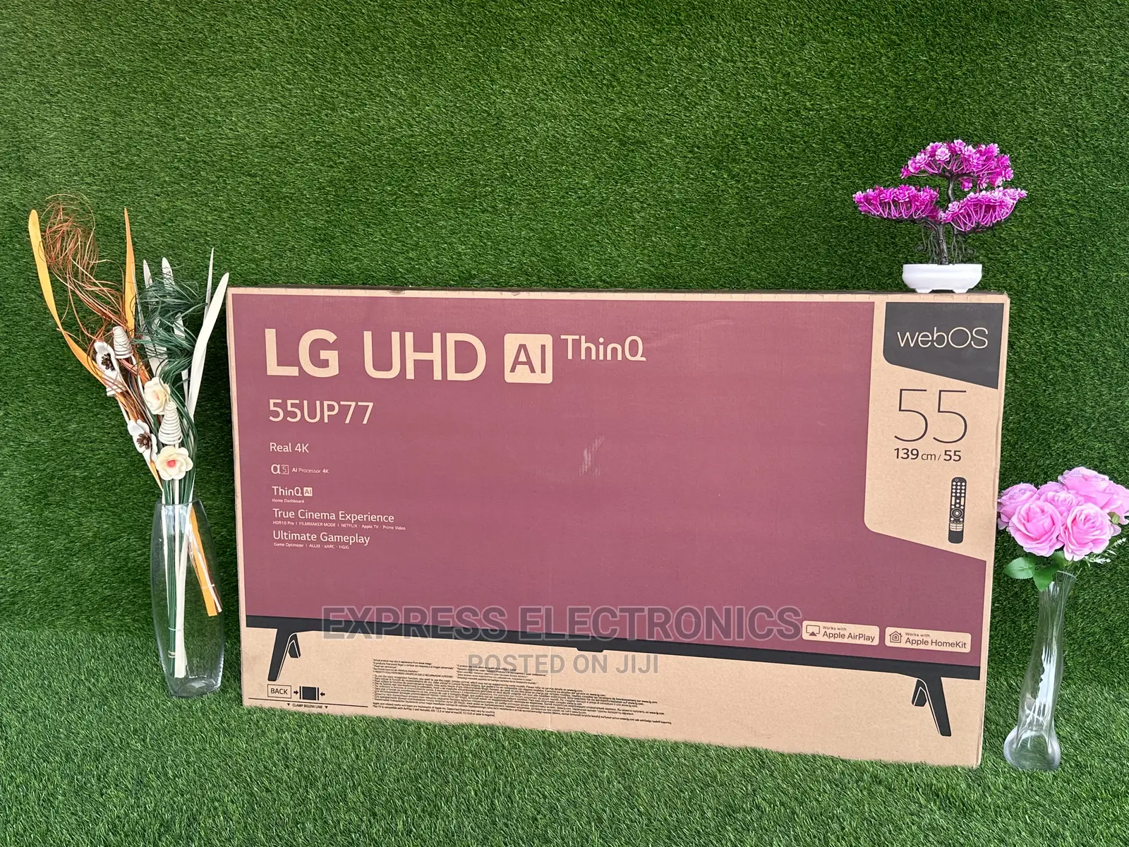 55”Up77 LG UHD Smart Vivid Pictures +Dstv