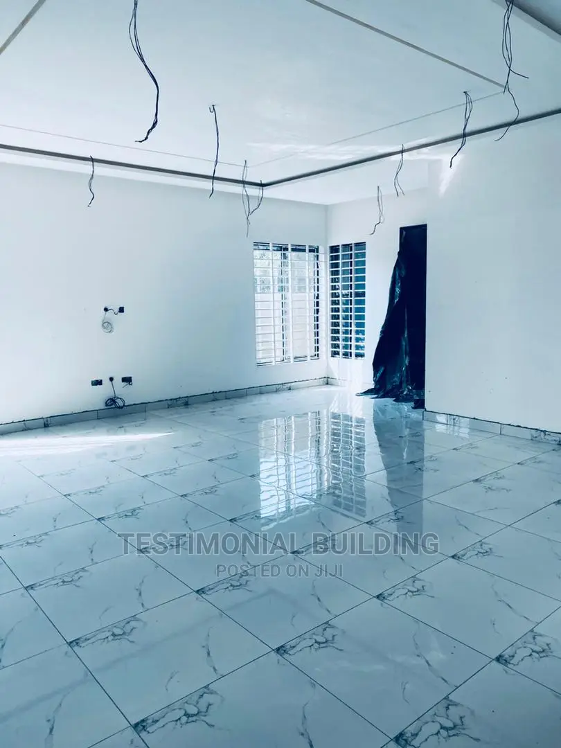 3bdrm House in Testimonial Building, Ashaley Botwe for Sale