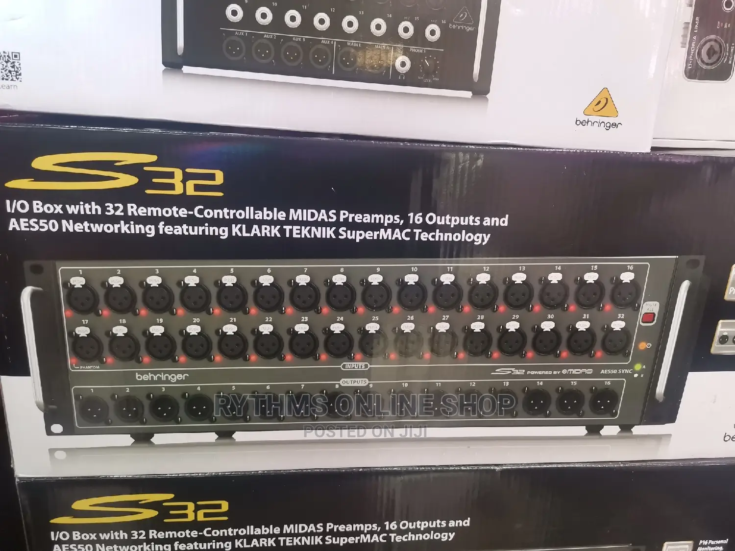 Behringer S32 Stage Box