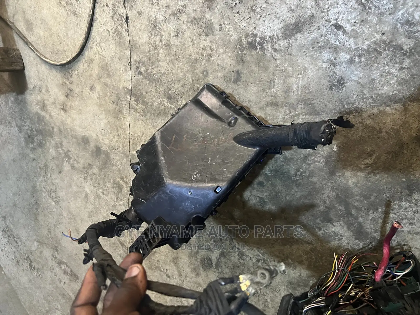 HYUNDAI ELANTRA 2018 Engine Fuseboard