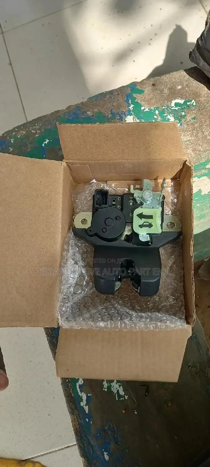 Elantra 2011-2015 Brand New BOOT LOCKER Available