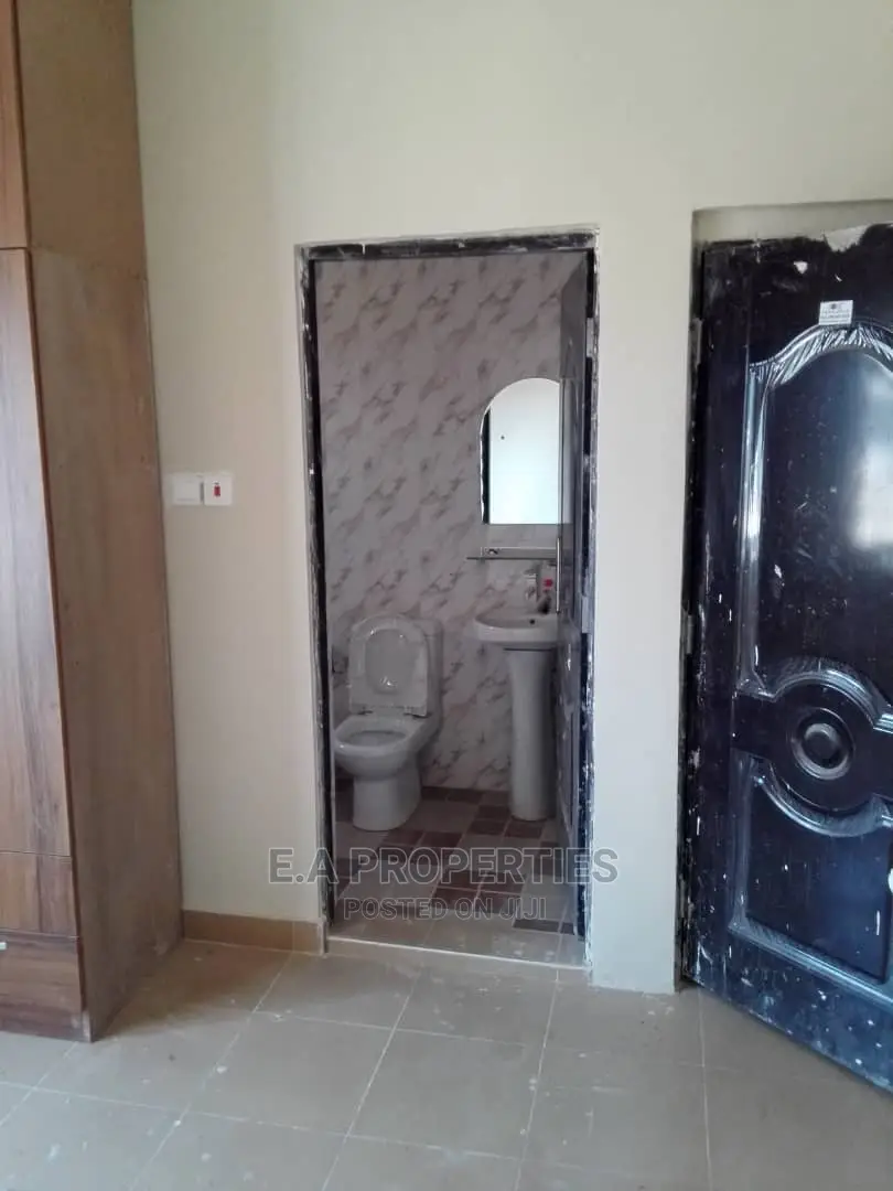 4bdrm House in E a Properties, Ghana Flag for Rent