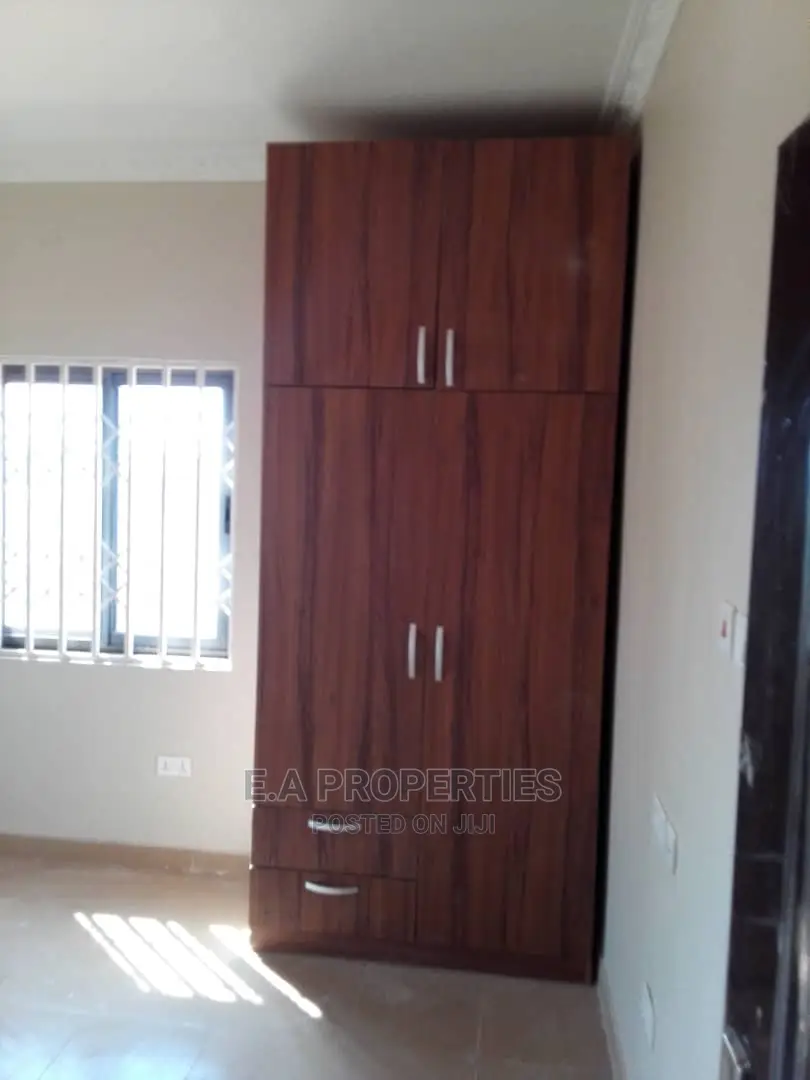 4bdrm House in E a Properties, Ghana Flag for Rent