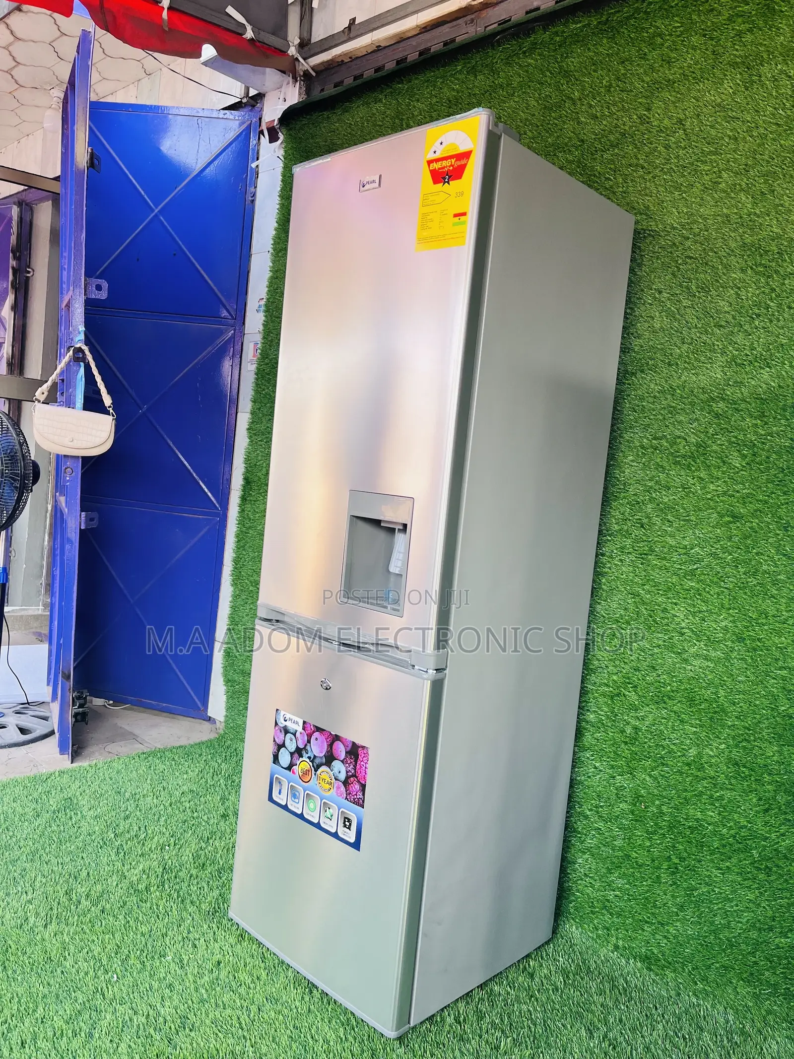 252 Litre Capacity Pearl Fridge With Down Freezer