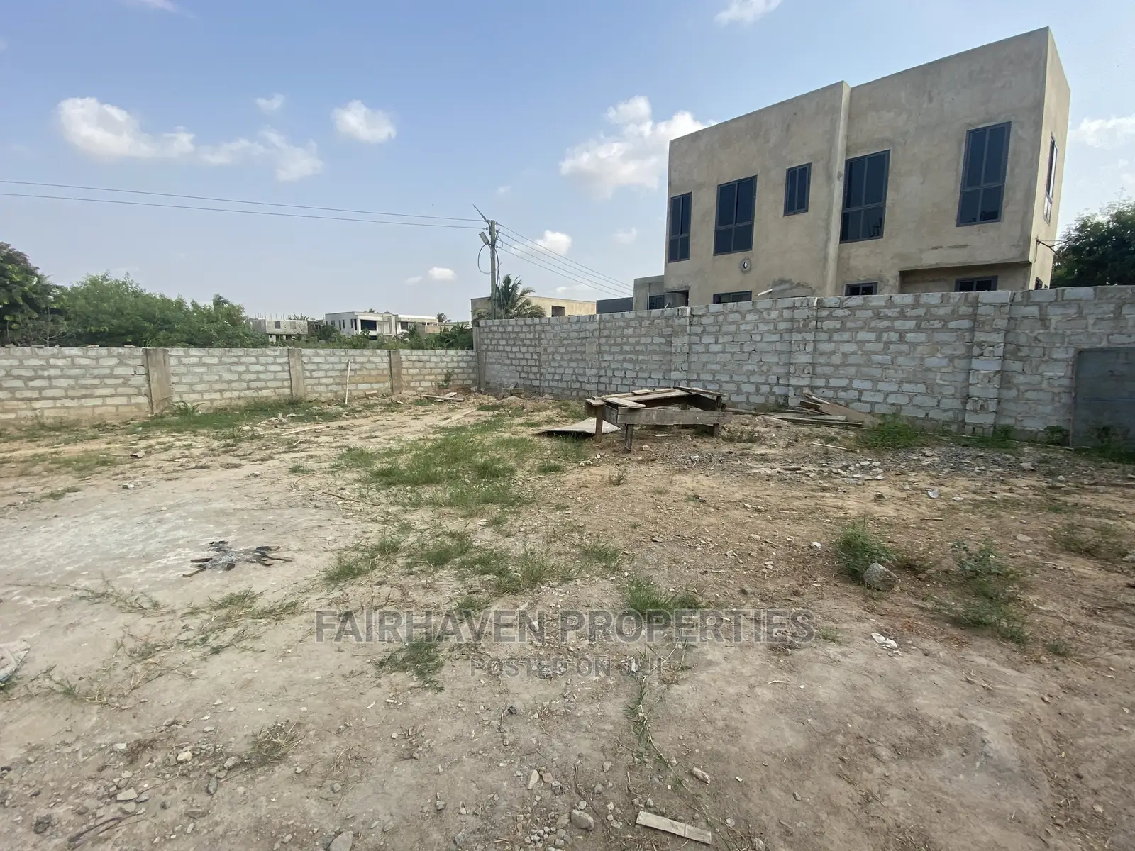 Half Plot for Sale at Tseaddo