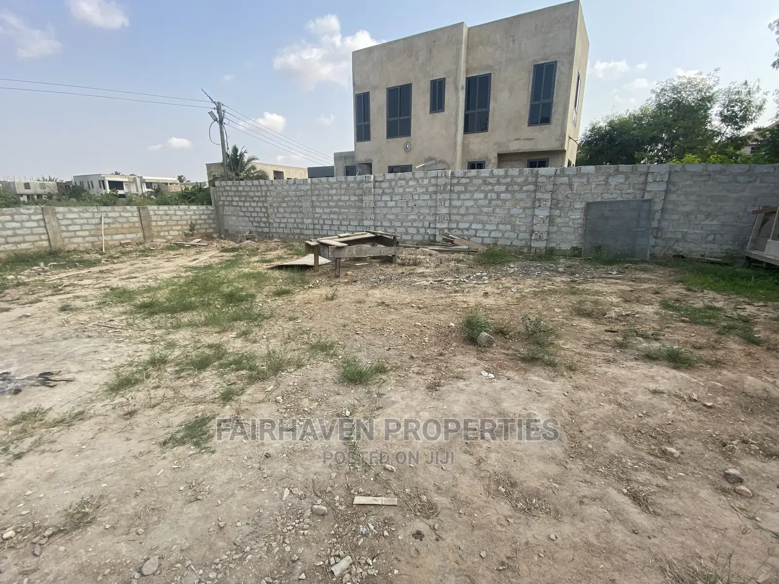 Half Plot for Sale at Tseaddo