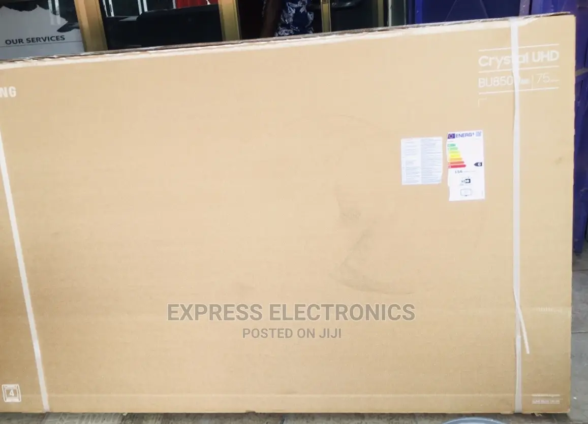 UHD Smart 75”BU8572 2022) Samsung Sleek Black Design Tv