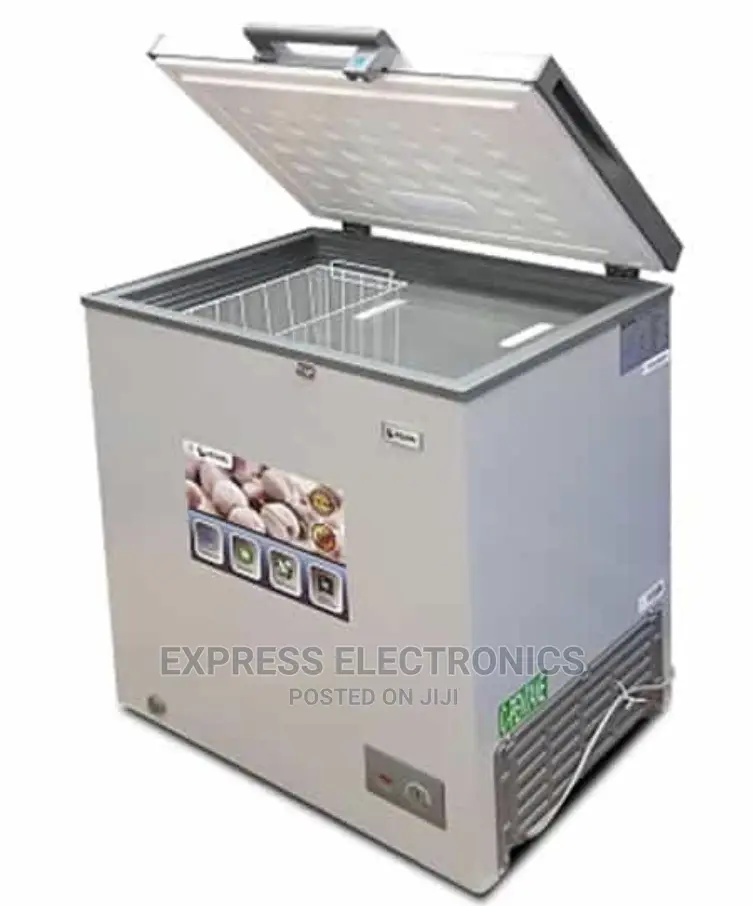 Essential Eco Pearl Chest Modern Freezer Single Door