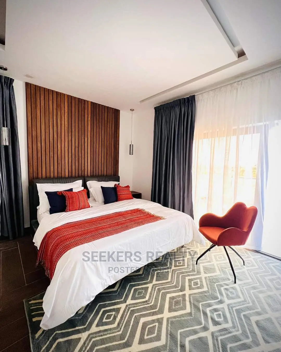 4bdrm Townhouse/Terrace in Seekers Realty, Tema Metropolitan for Sale