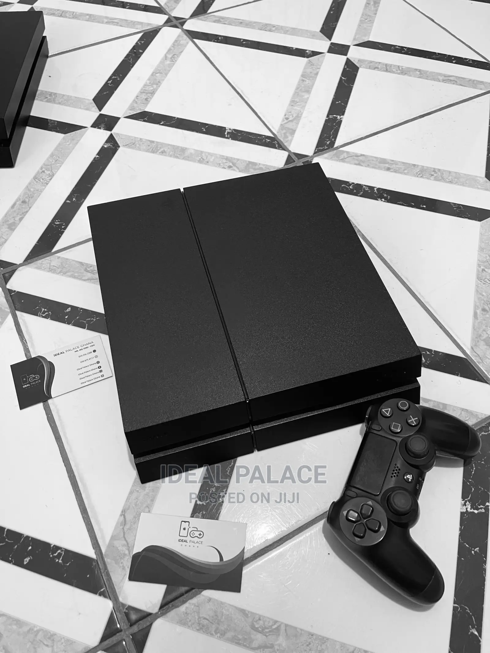 Standard Ps4 With 8 Games