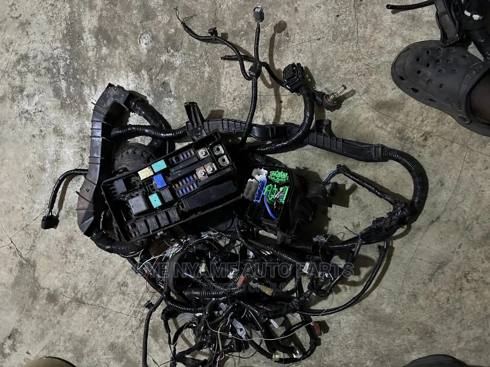Honda Civic 2018 Fuseboard And Wires