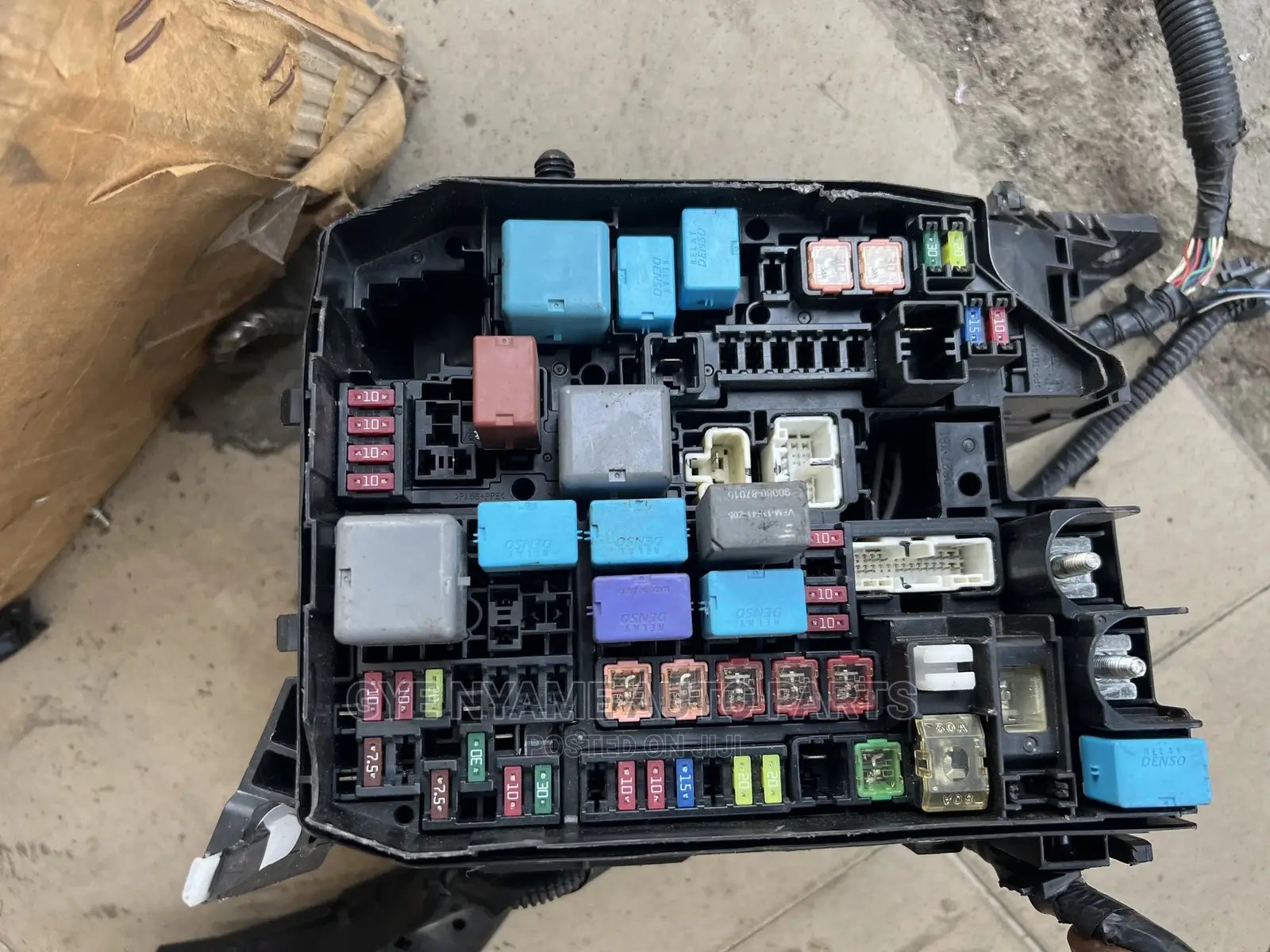 Toyota Corolla 2016 Fuseboard