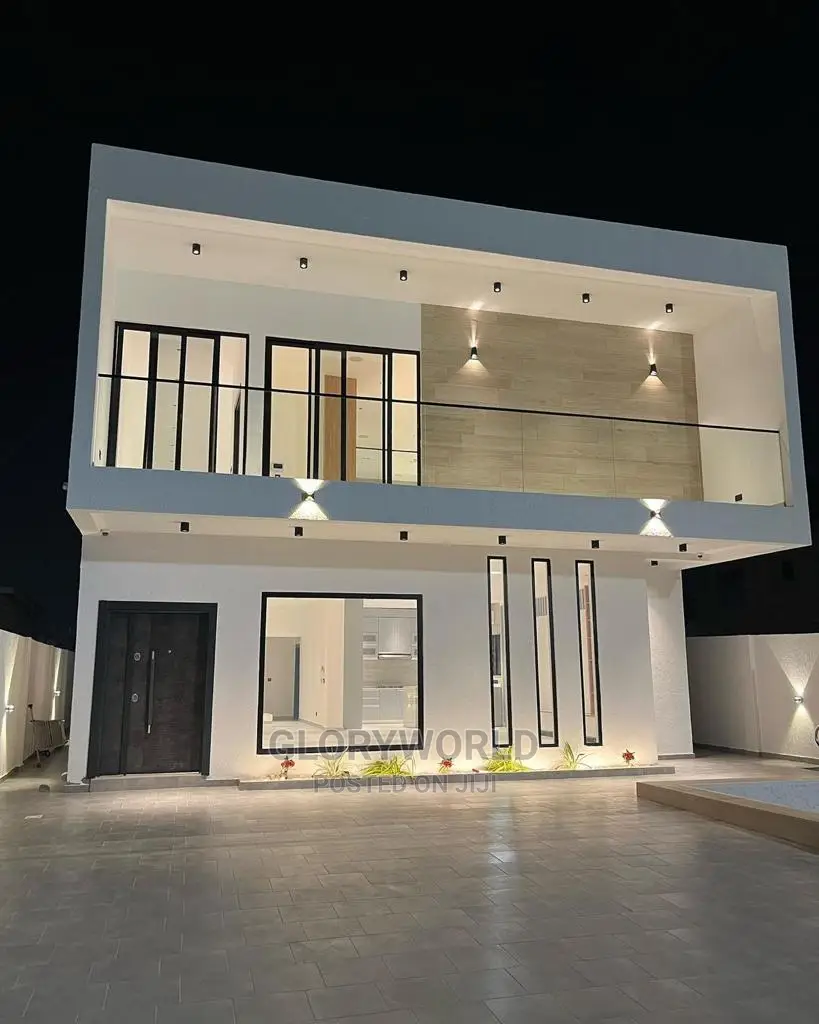 4bdrm House in East Legon for Sale