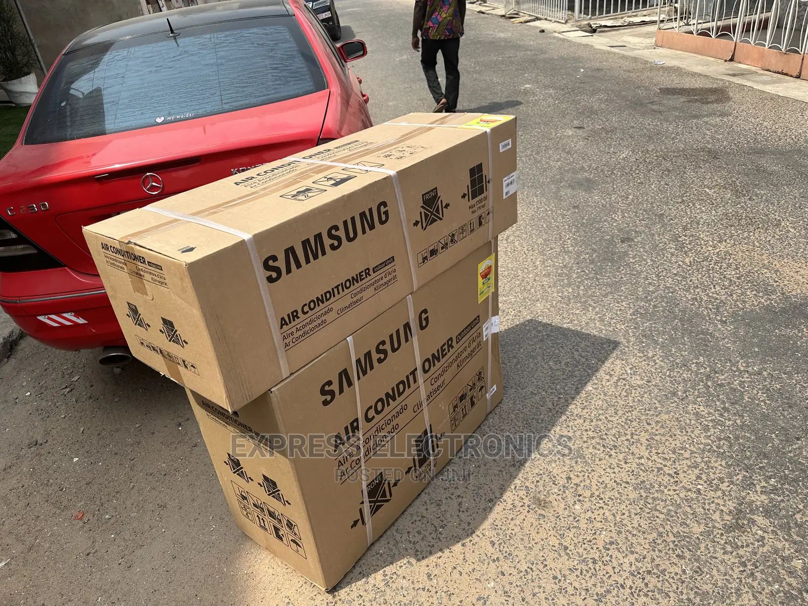 Sleek/Unique Quality Samsung R410 2.5hp Split AC