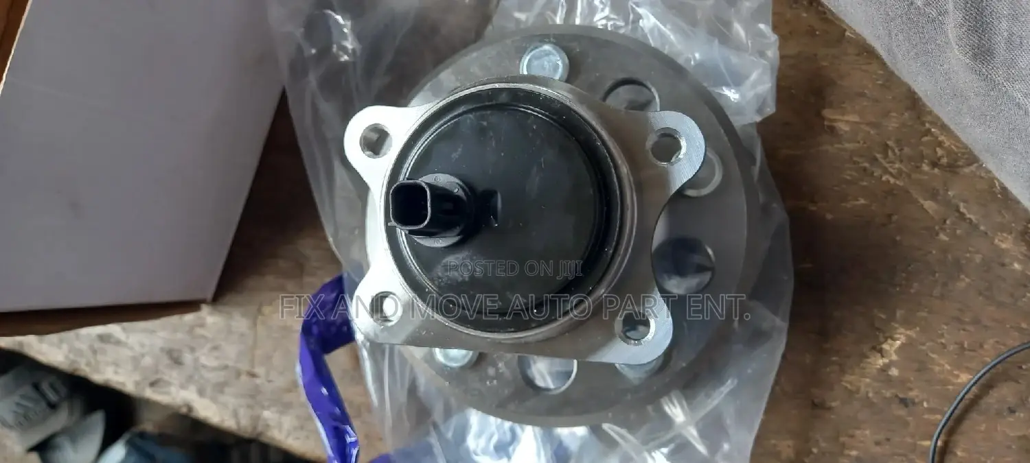 Toyota Camry Spider 2012-14 Back FREE HUB BEARING Available