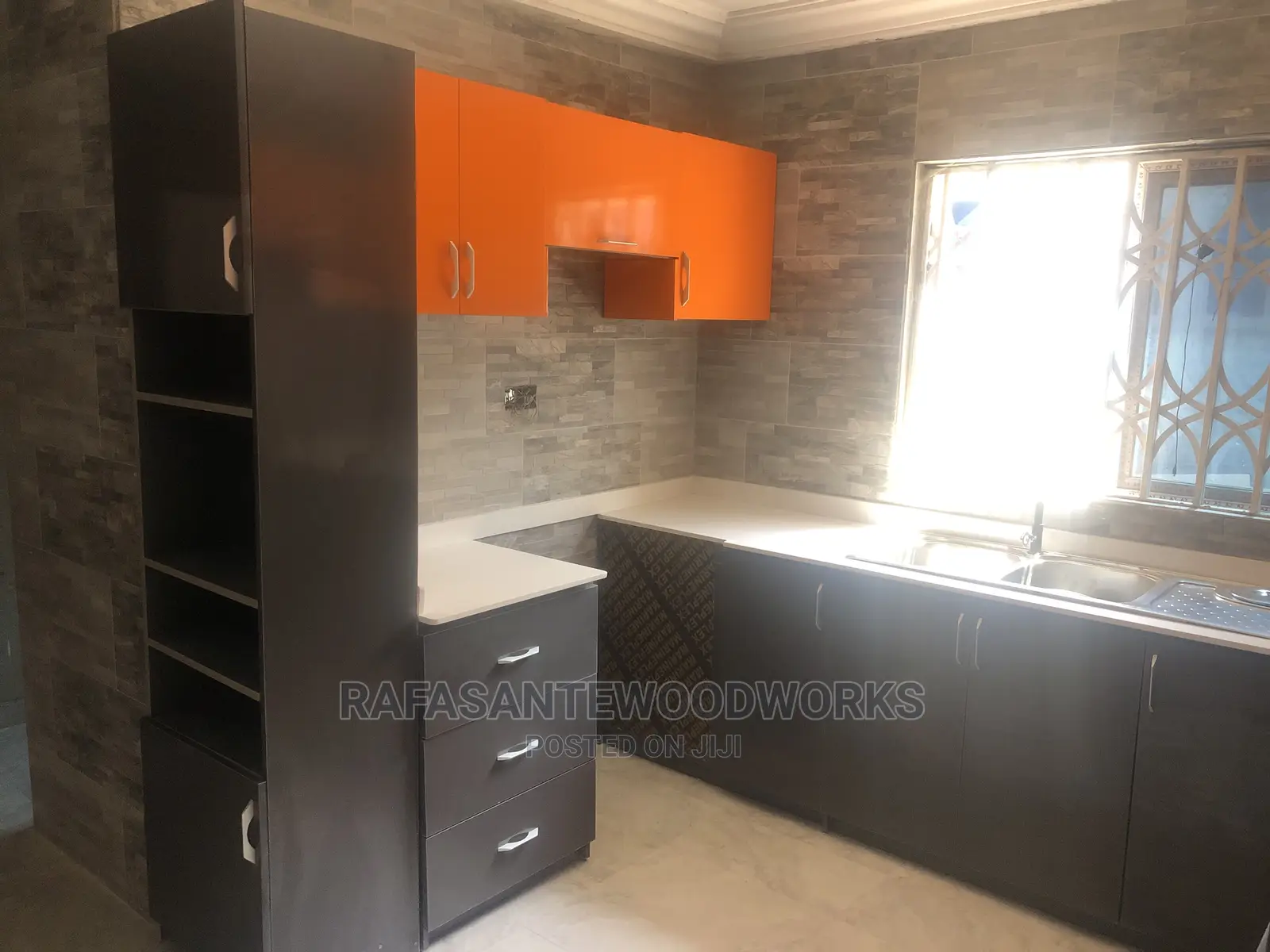 RAF Kitchen Cabinet With Mabel
