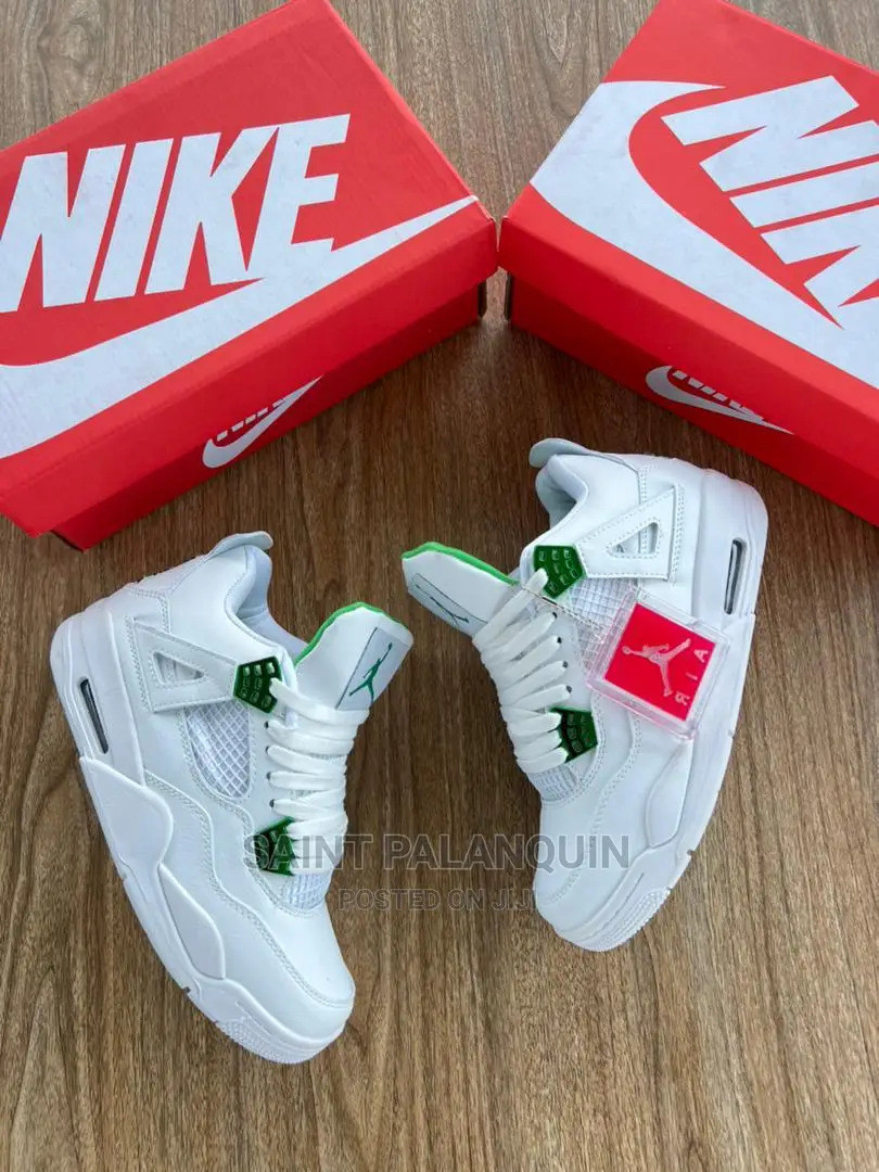 Nike Jordan 4 Metallic