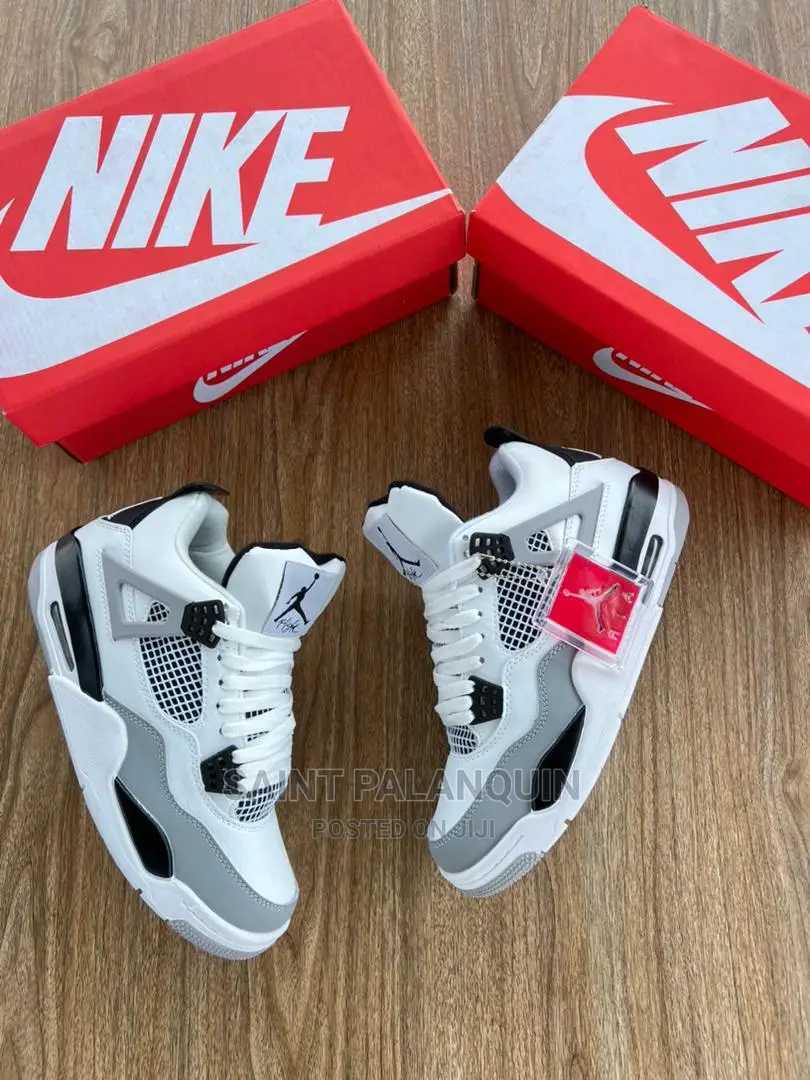 Nike Retro 4