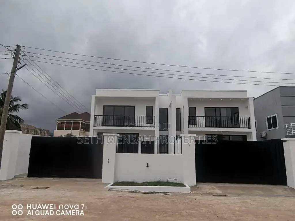 3bdrm House in Skm Property, Haatso for Sale