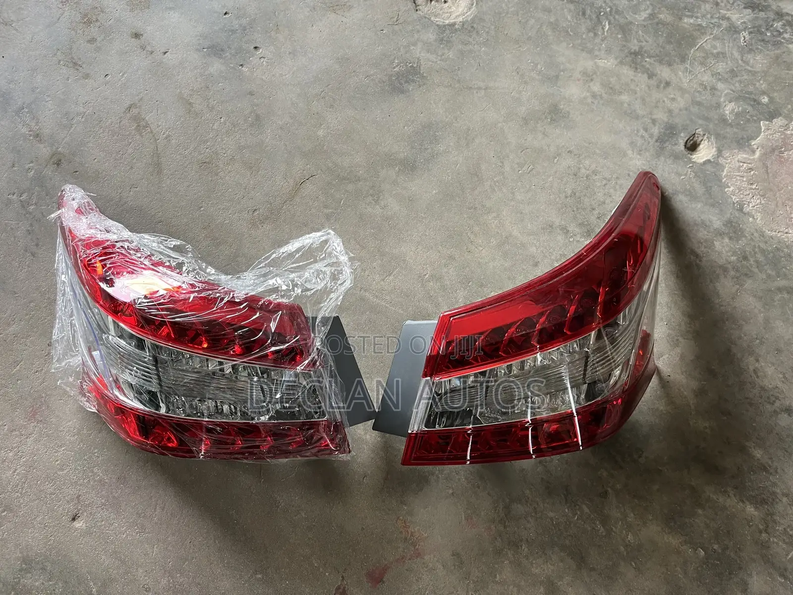 Nissan Sentra 2013 - 2015 Taillights
