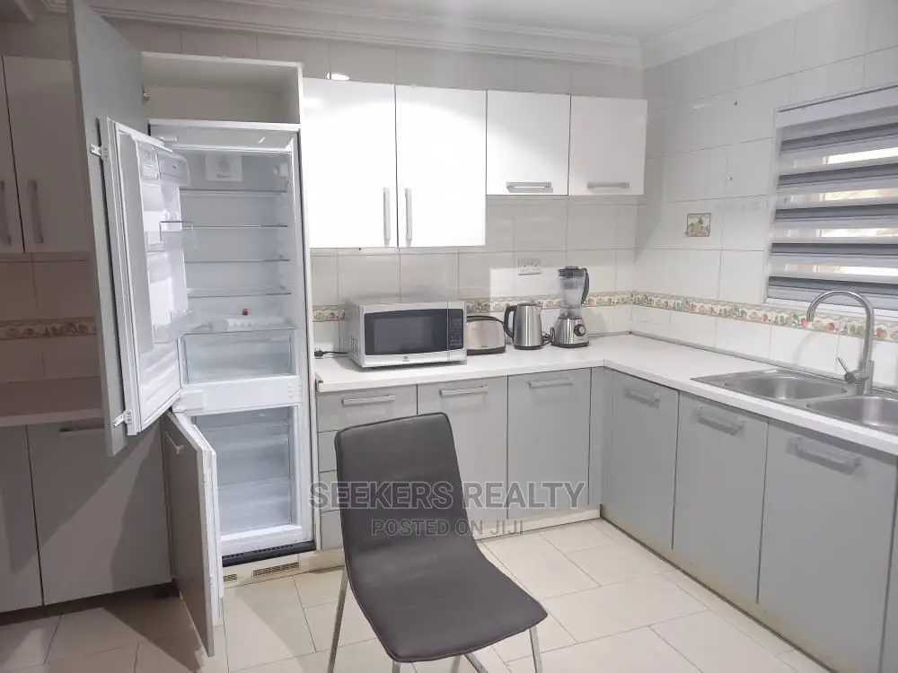 Furnished 4bdrm Townhouse / Terrace in Seekers Realty, East Legon