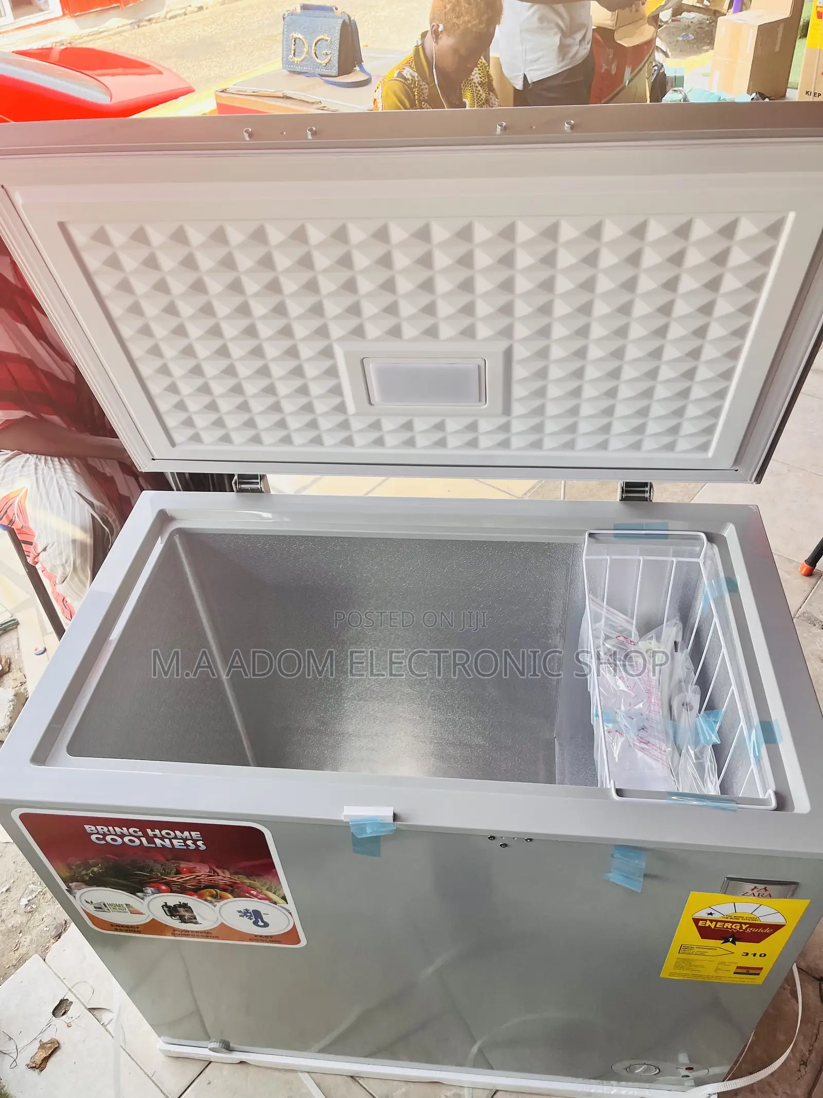 Fros Free Chest Freezer Zara 200l