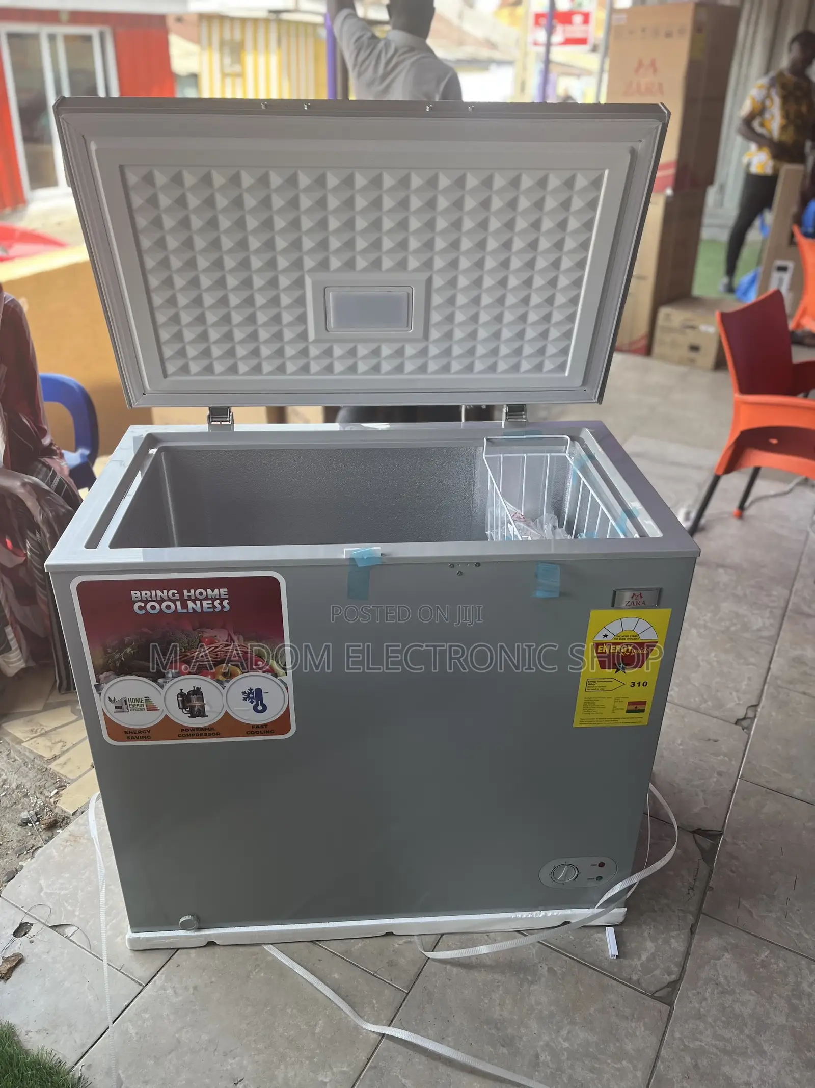 Very Spacious Zara 200L Chest Freezer