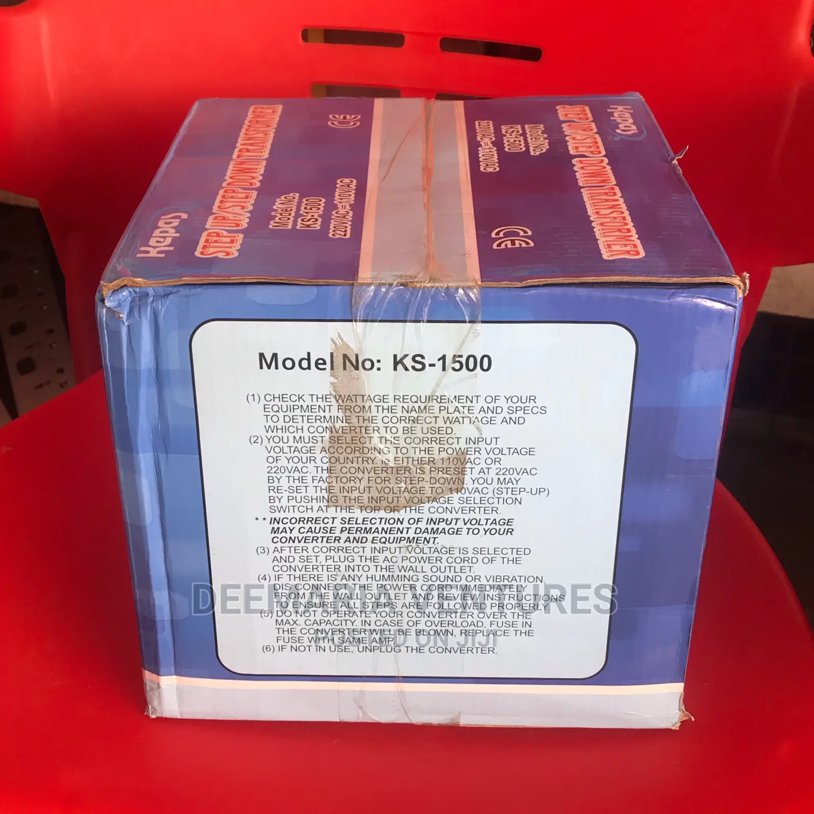 Kepas Step Up/Step Down Transformer 1500va (220v/110v)