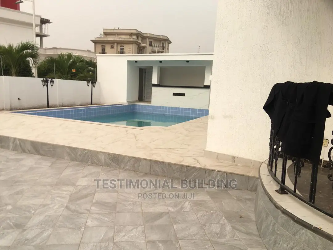 5bdrm House in Testimonial Building, a C Mall Area for Rent