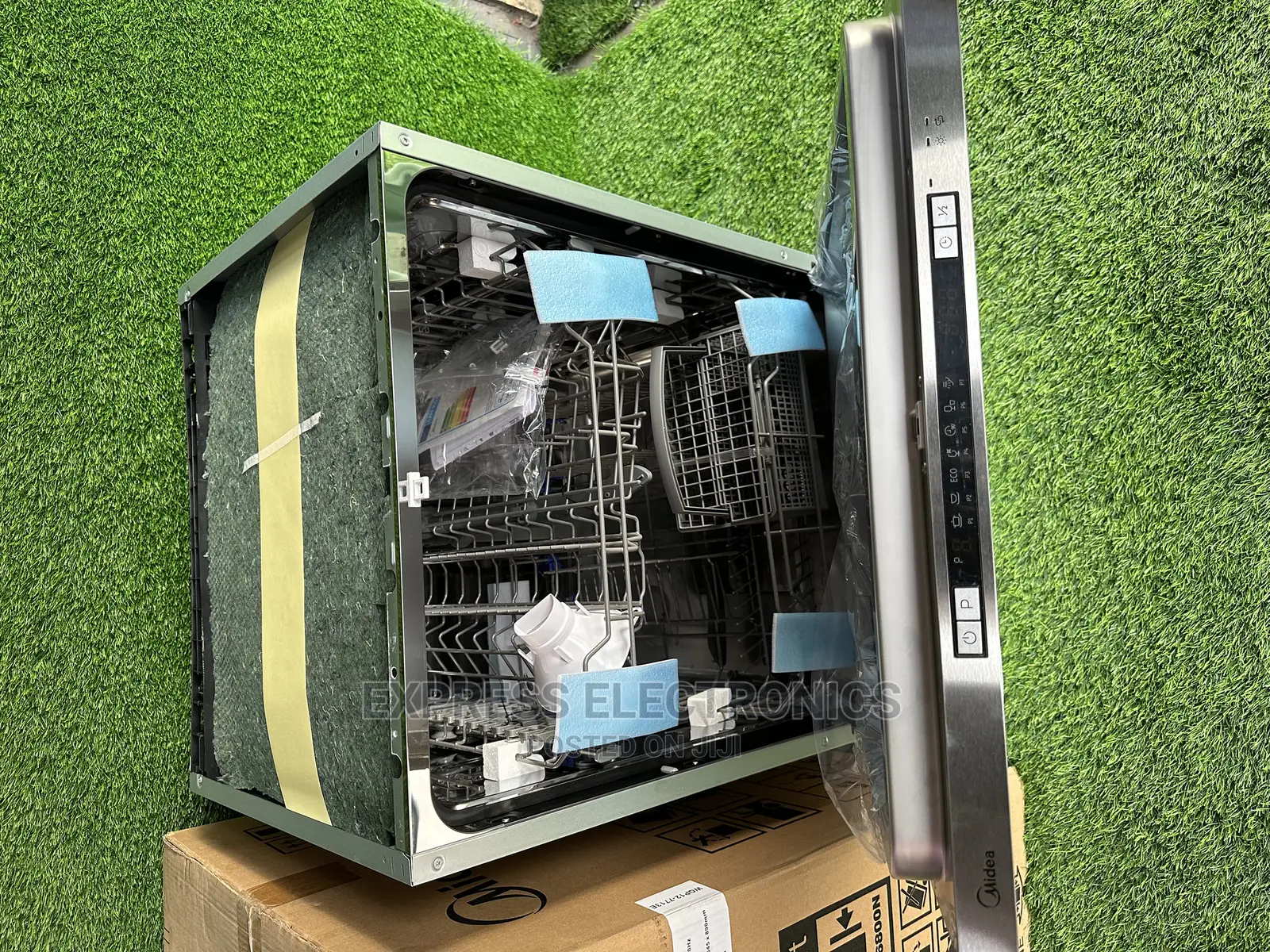 Stylish Design Midea WQP12-7713E Built-In 12plate Dishwasher