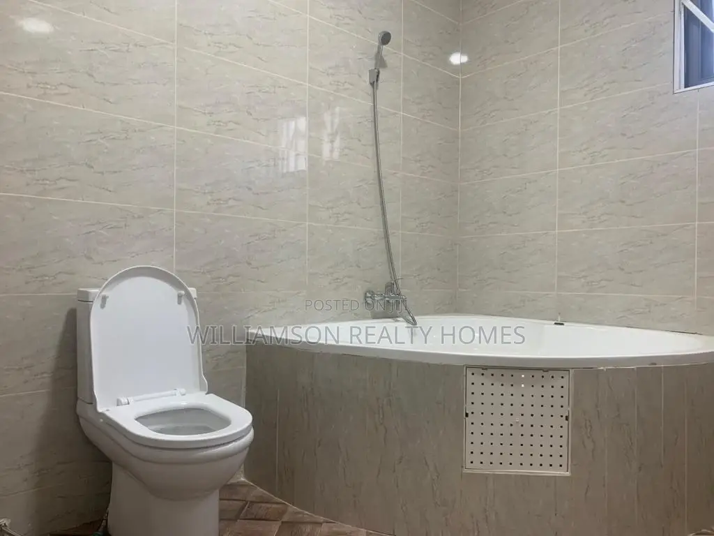 Fully Furnished 3bedrms Self HSE at Spintex