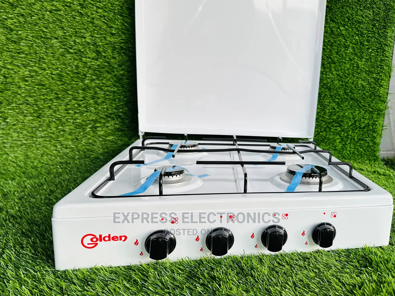 White Table Top Gas Cooker With Knobs