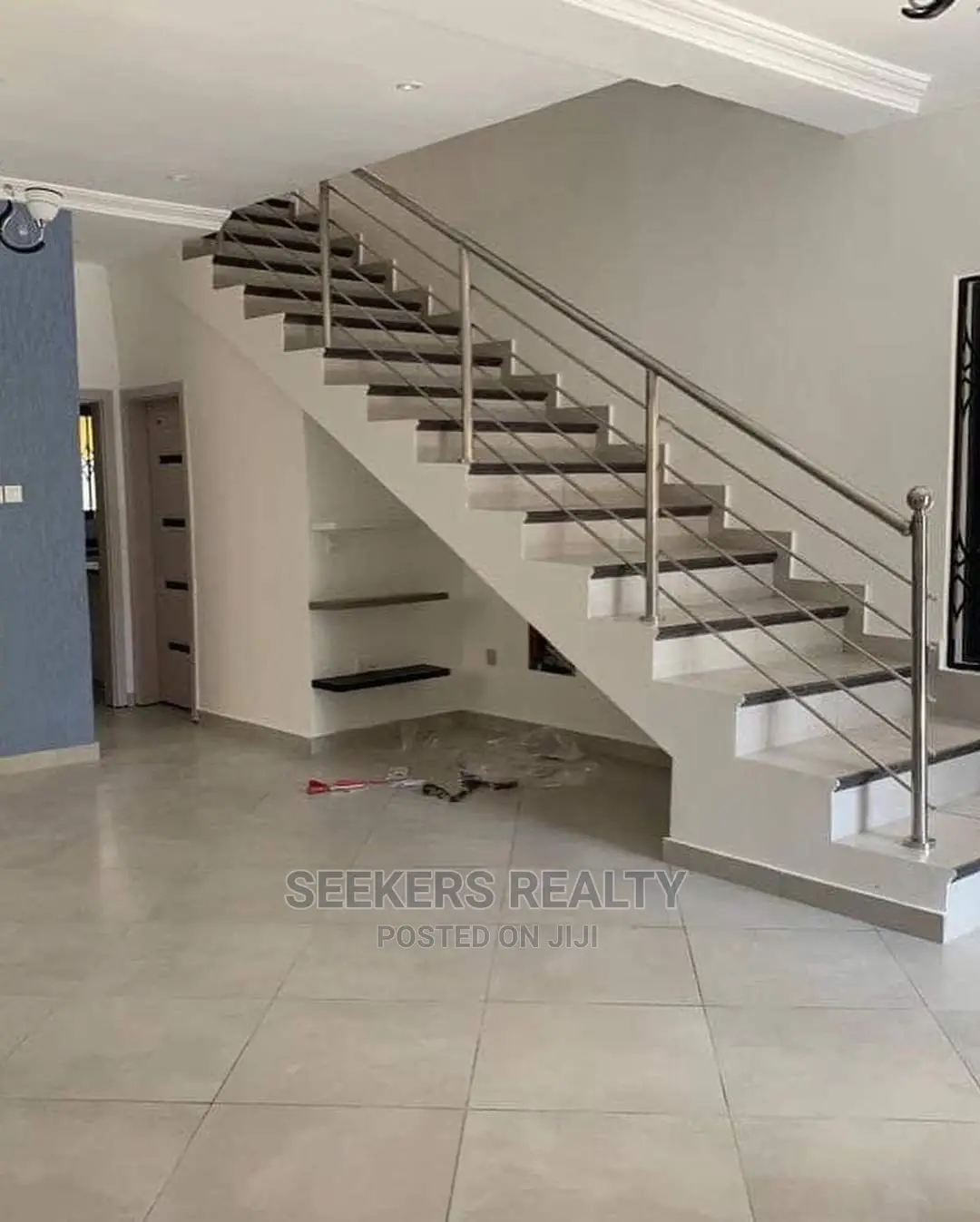 4bdrm Townhouse / Terrace in Seekers Realty, Haatso for Rent