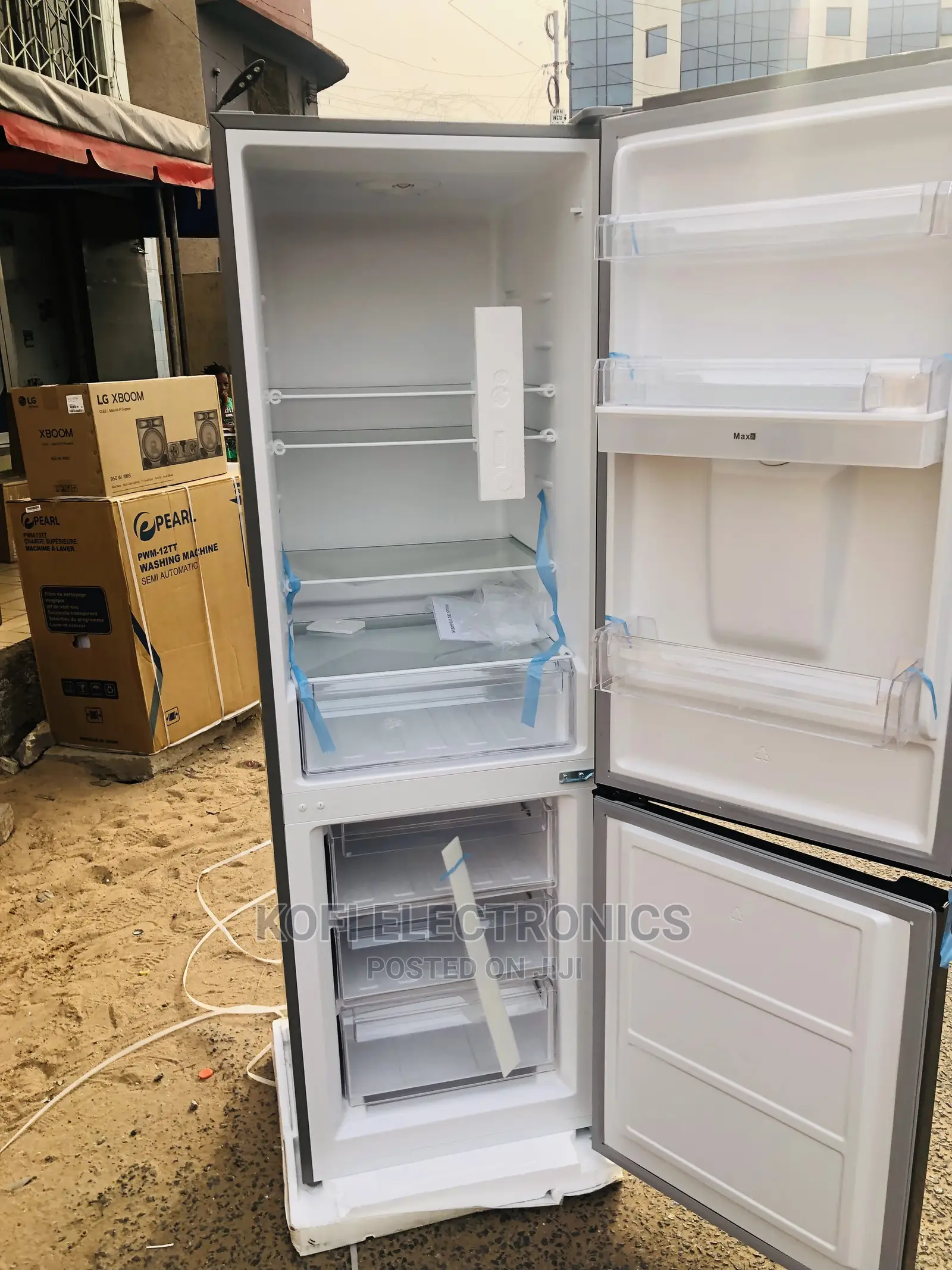NASCO NASD2-40WD Bottom Freezer Refrigerator With Water Disp
