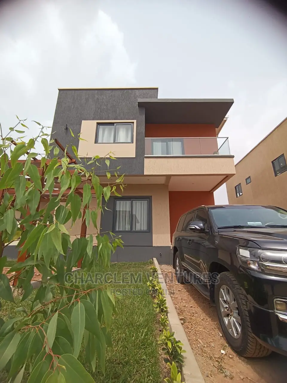 3bdrm Townhouse/Terrace in Charclem Ventures, Oyarifa for Sale