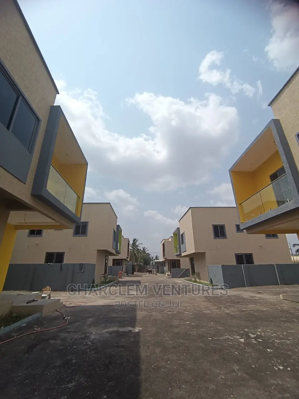 3bdrm Townhouse/Terrace in Charclem Ventures, North Legon for Sale