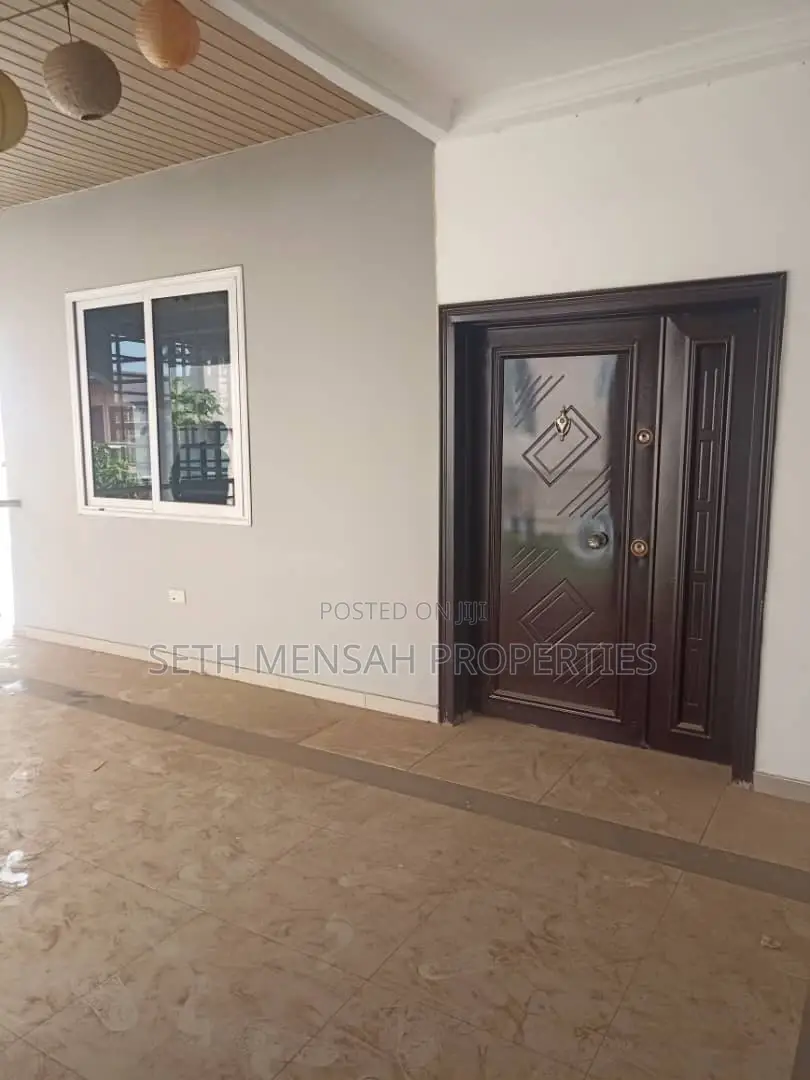 6bdrm House in Spintex for Rent