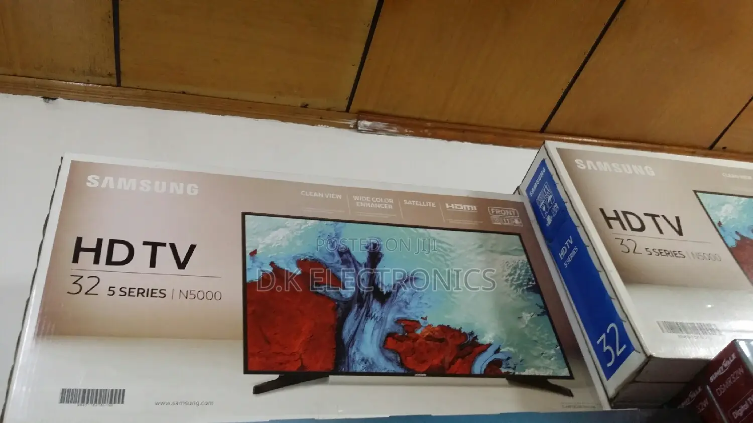 Samsung 32 Inches Digital / Sartilite Television