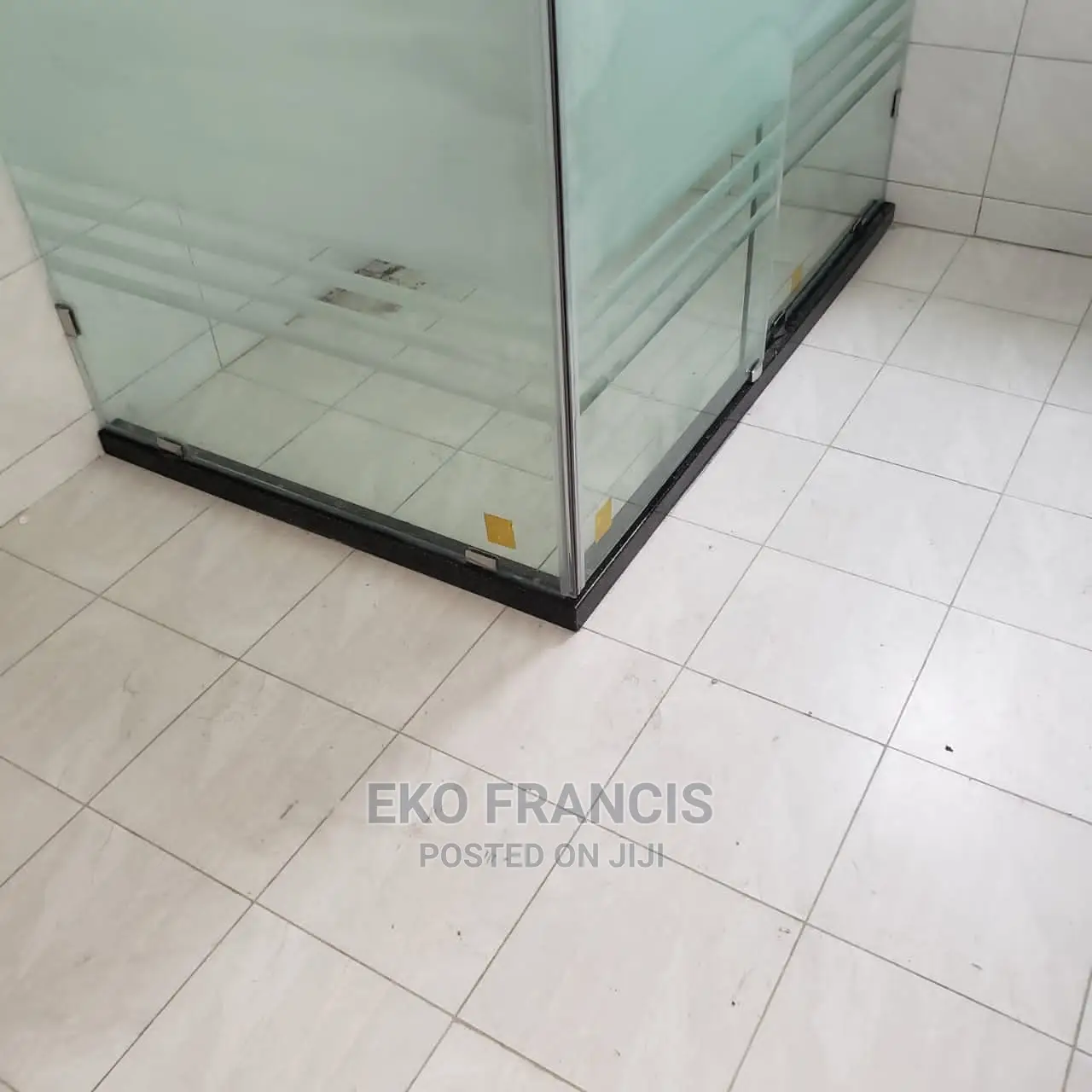 Shower Glass Partition