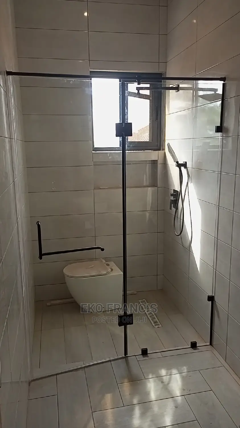 Shower Glass Partition