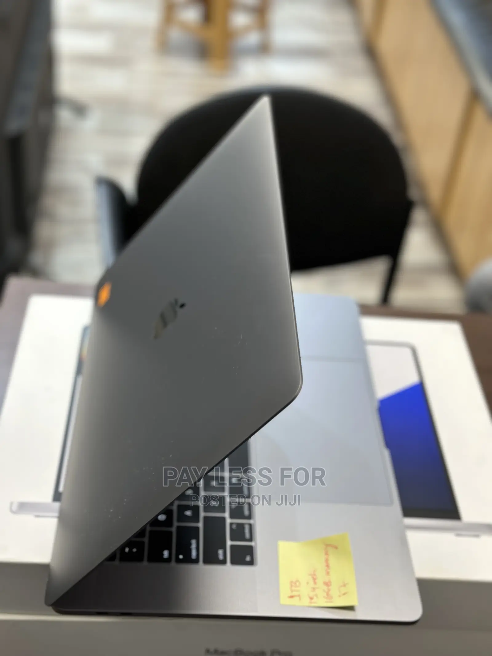 Laptop Apple MacBook Pro 2017 16GB Intel Core I7 SSD 1T