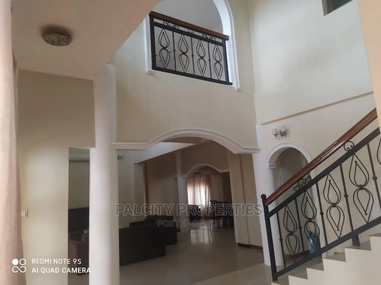 7bdrm House in Atasamanso, Kumasi Metropolitan for Rent