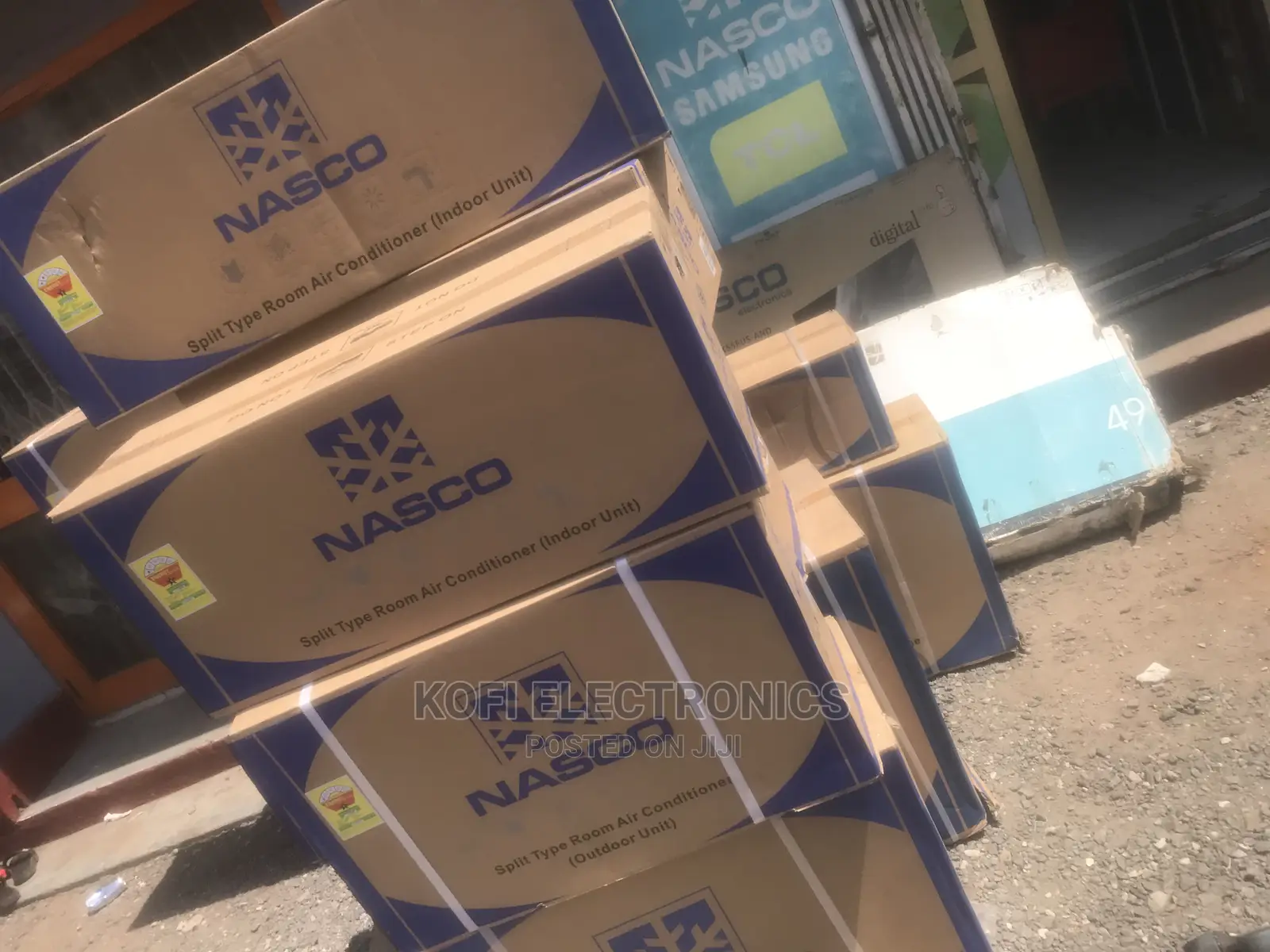 White Finish Nasco Air Conditioner R410 1.5 Hp