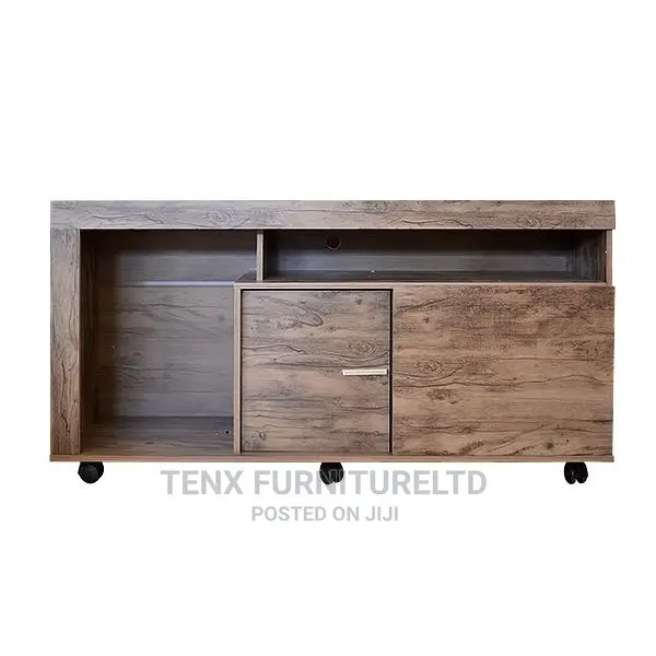 Tv Stand (Castors/Rollers)