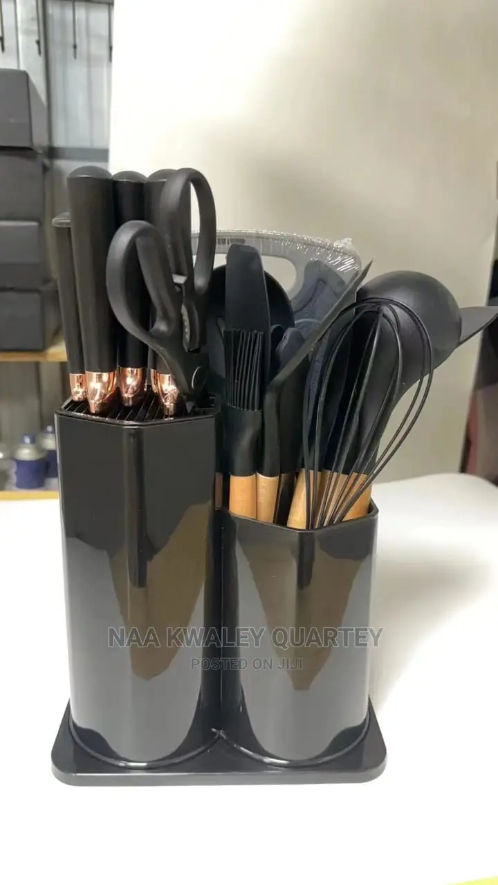 19pcs Kitchen Utensils Set + Board