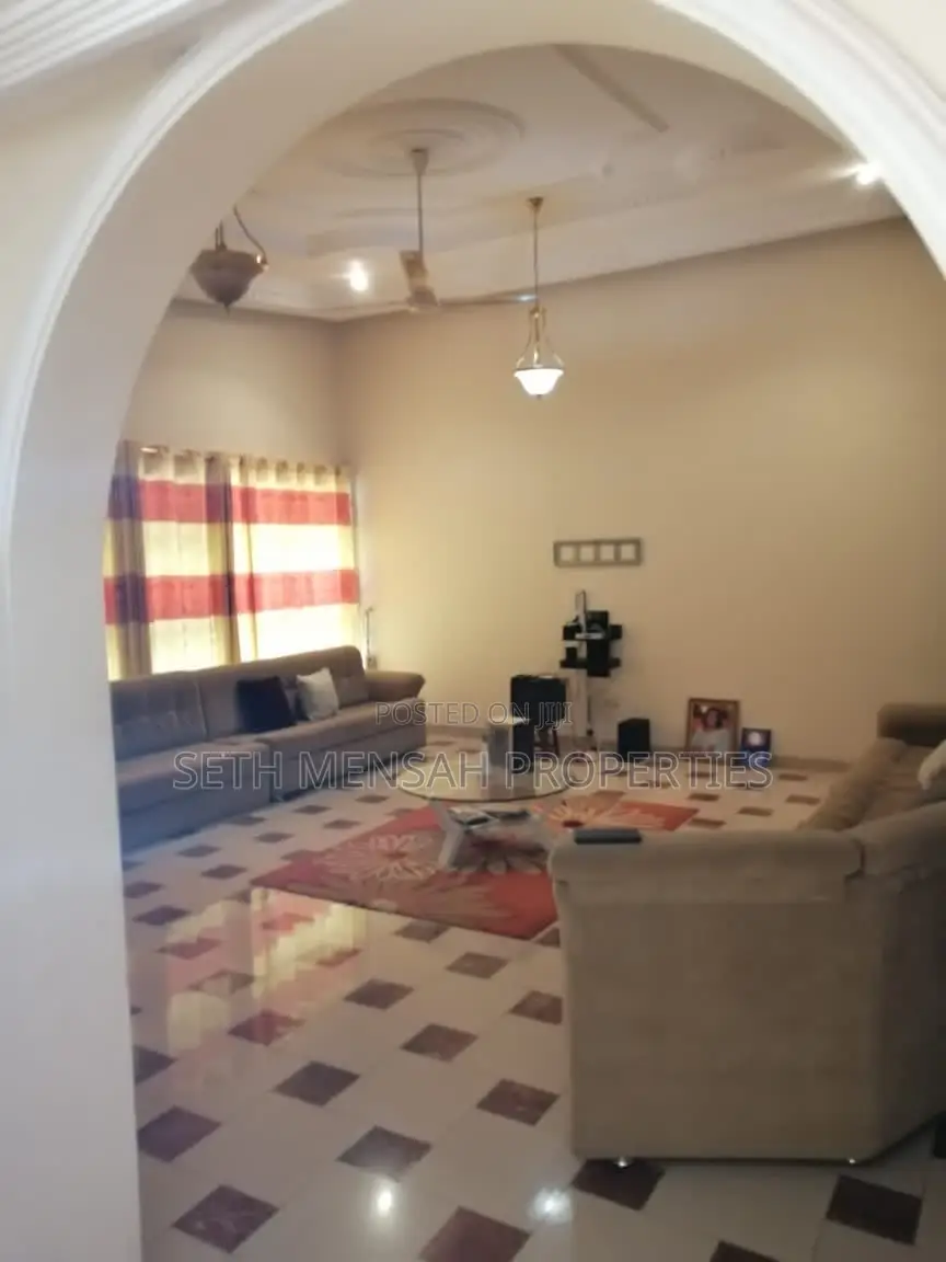 4bdrm House in Spintex for Sale