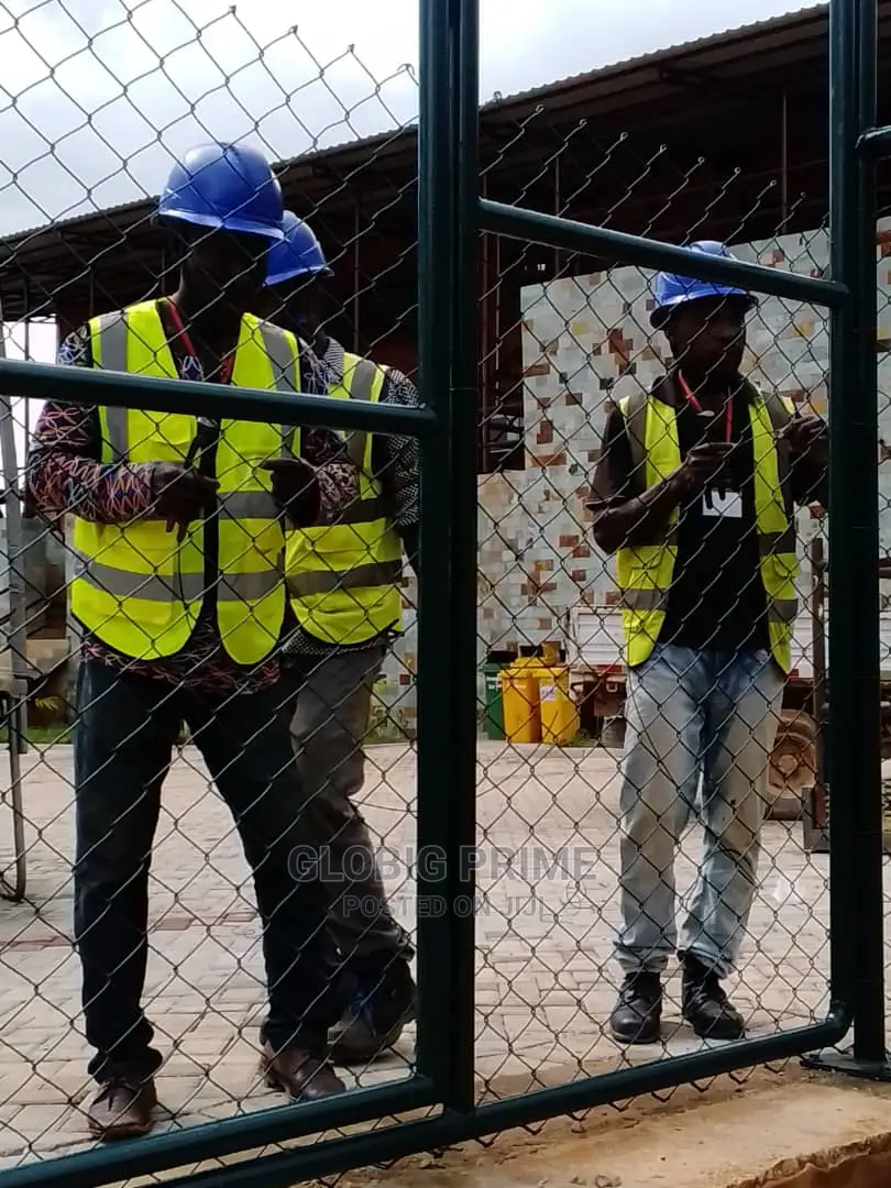 Chain Link and Panel Mesh Fence