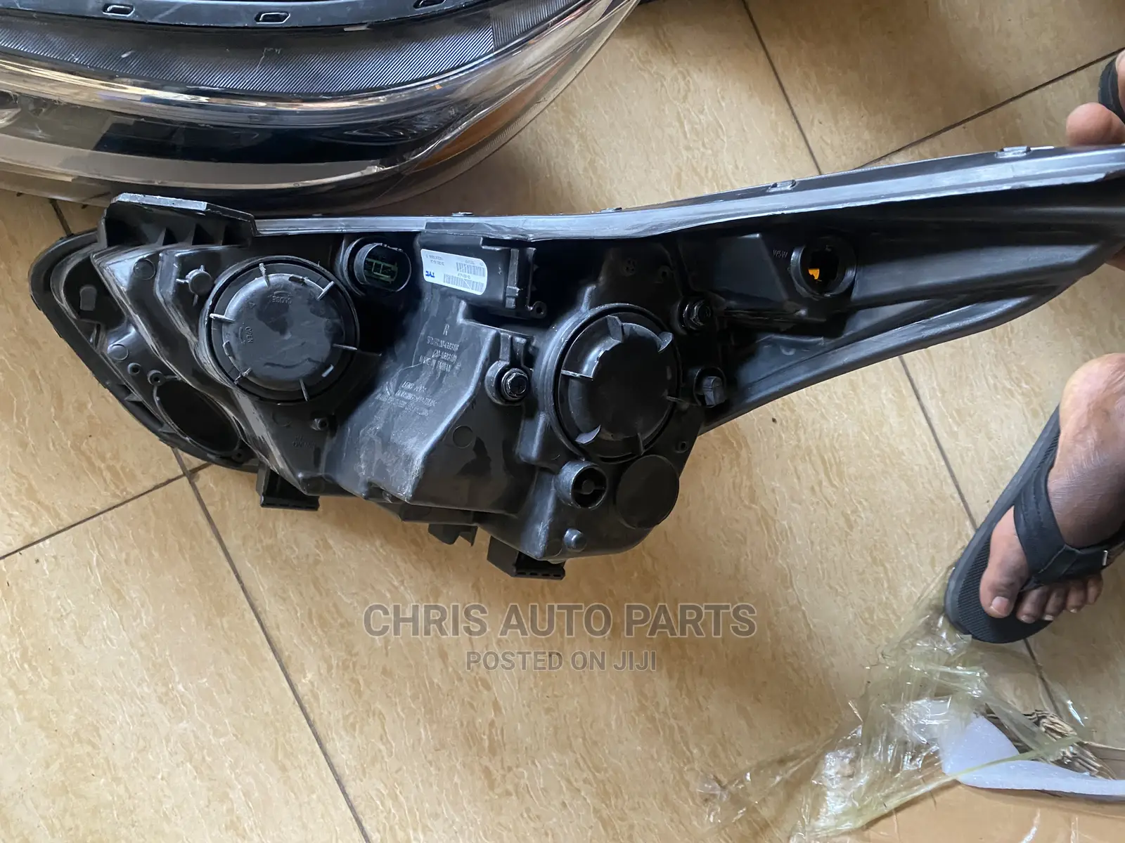 Kia Forte19 Headlight Available