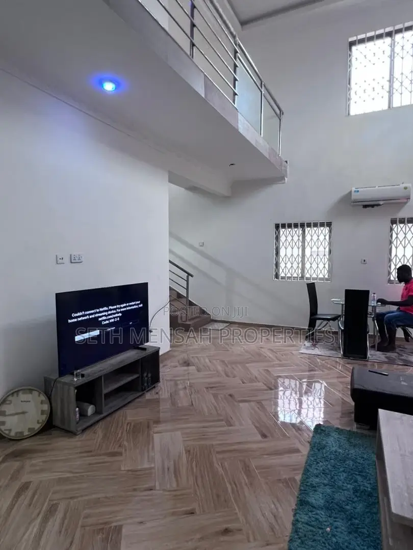 4bdrm House in Oyarifa for Sale